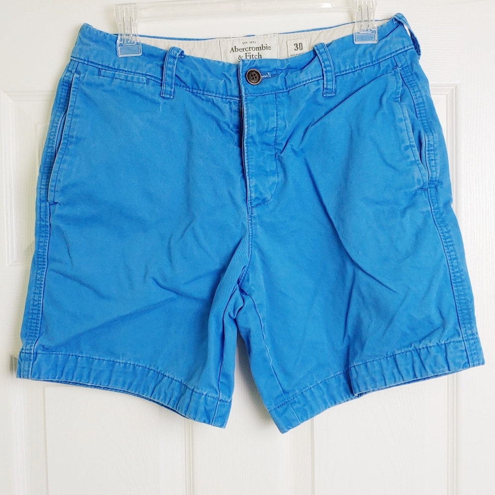 Abercrombie and Fitch shorts light blue 30W